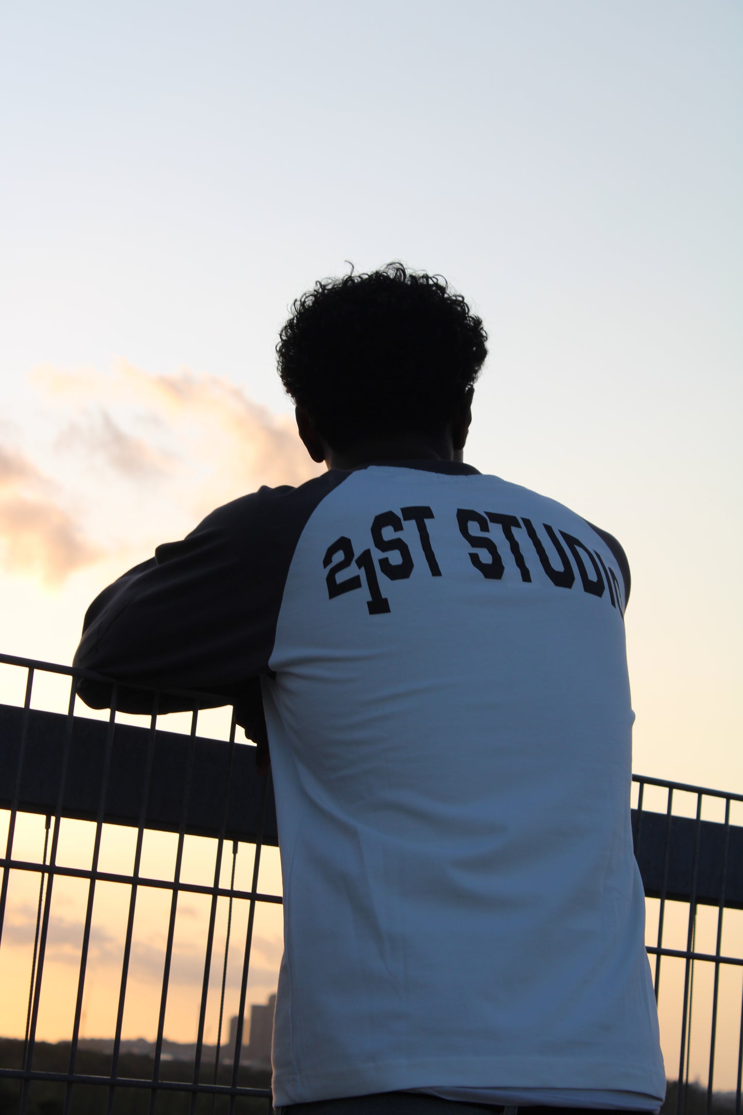 Long Sleeve T-shirt (Grey)